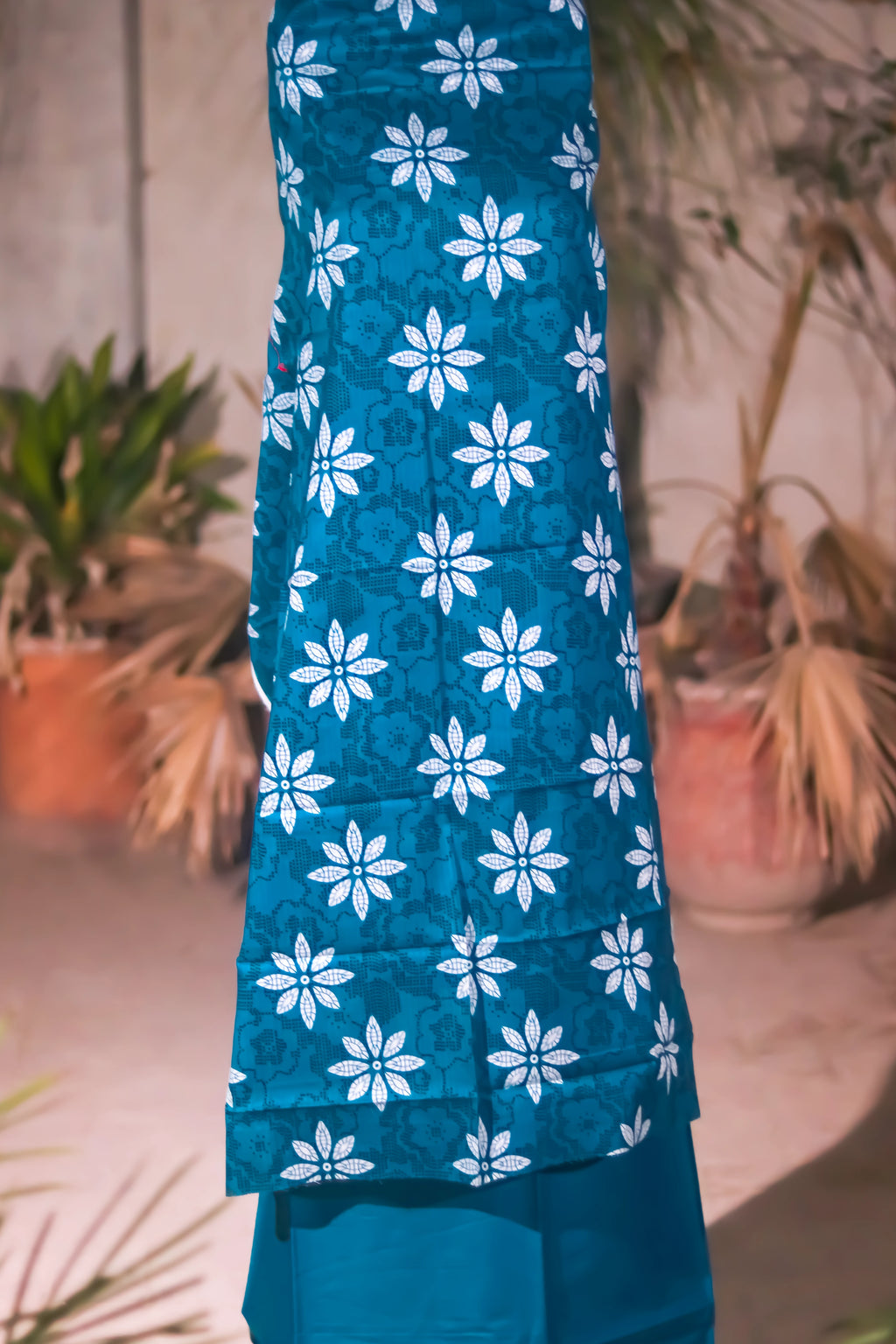 Farah Blossom Printed Suit - Unstitched